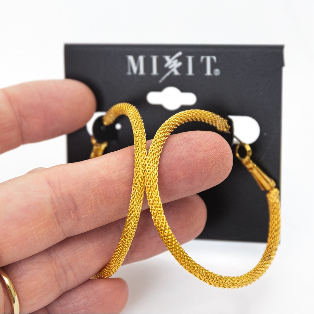 Tube hoop earrings textured diamond cut look gold tone lever back earrings Mixit - Picture 10 of 12